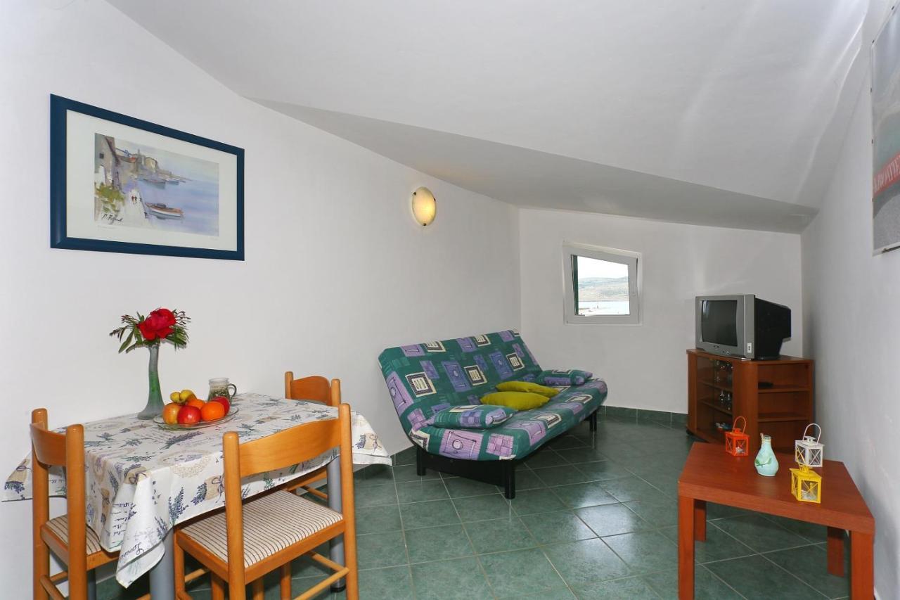 Apartments Vila Ana Seline Luaran gambar