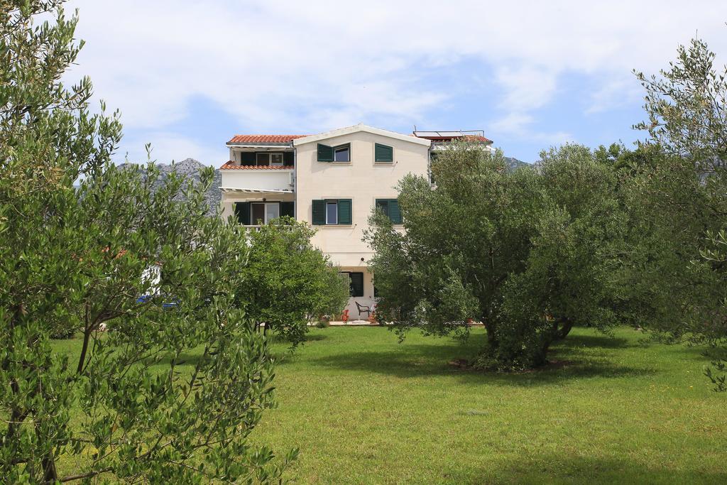 Apartments Vila Ana Seline Luaran gambar