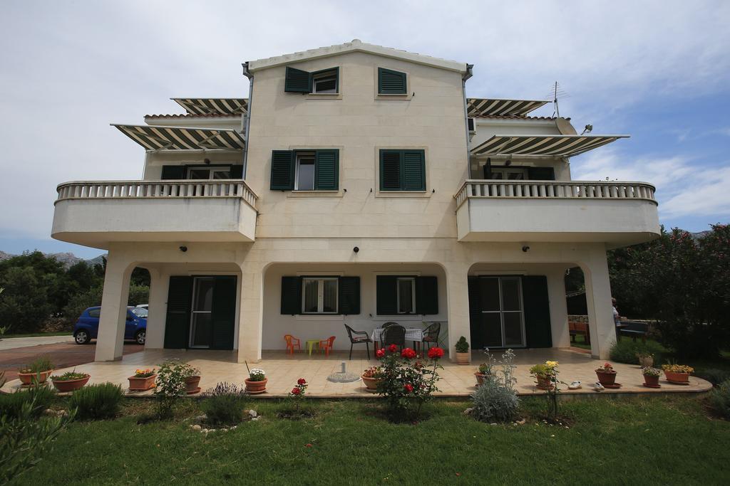Apartments Vila Ana Seline Luaran gambar